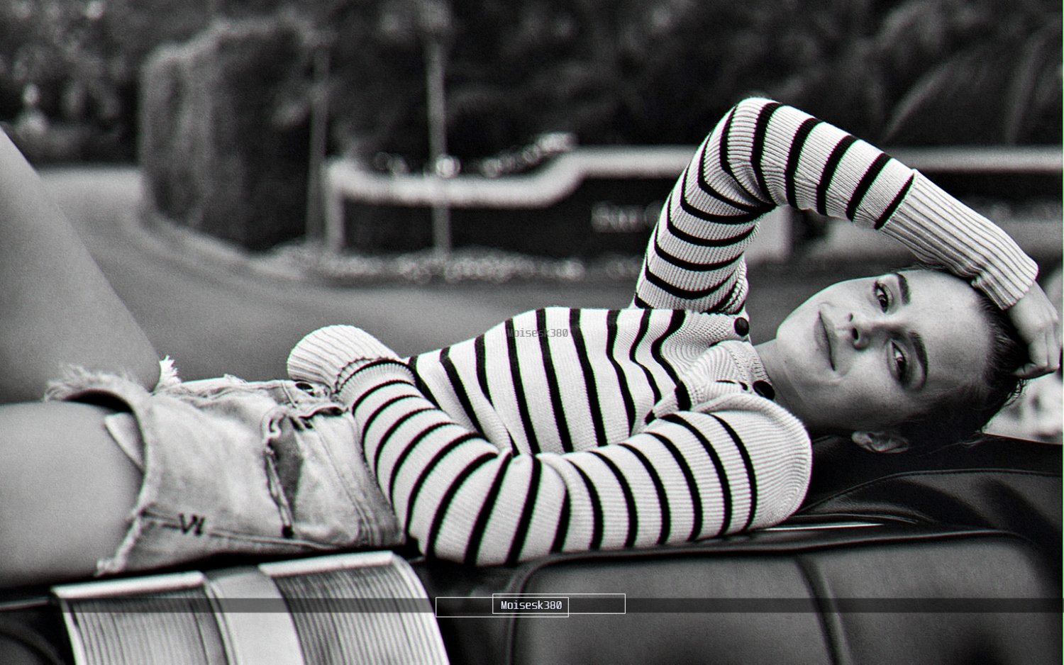 hmHl7Kv7 Every gaze of hers is an emmagasm - Emma Watson 38.jpg